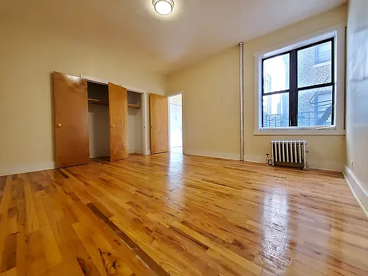 Rented by BRICK & GALO REALTY CORP | media 10