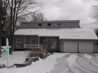 142 Granite Rd, Long Pond, PA 18334