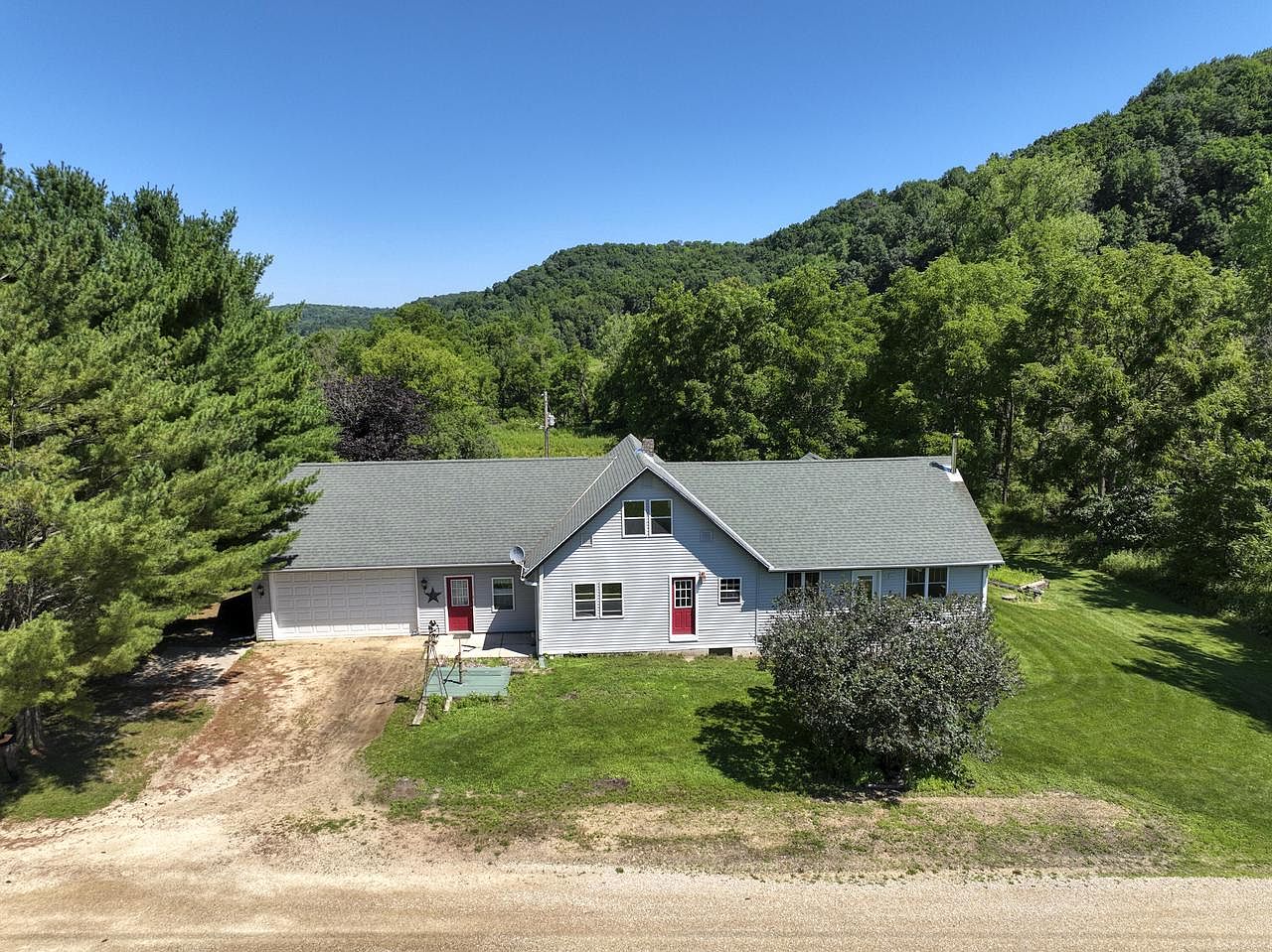 S3298 S Jug Creek Rd, La Farge, WI 54639 Zillow