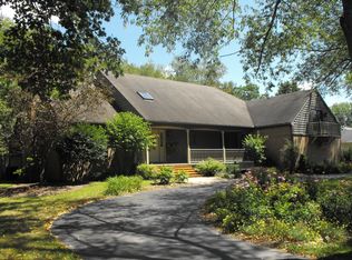 7450 Perry Lake Rd, Clarkston, MI 48348