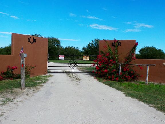 3rd image of 459 County Road 300