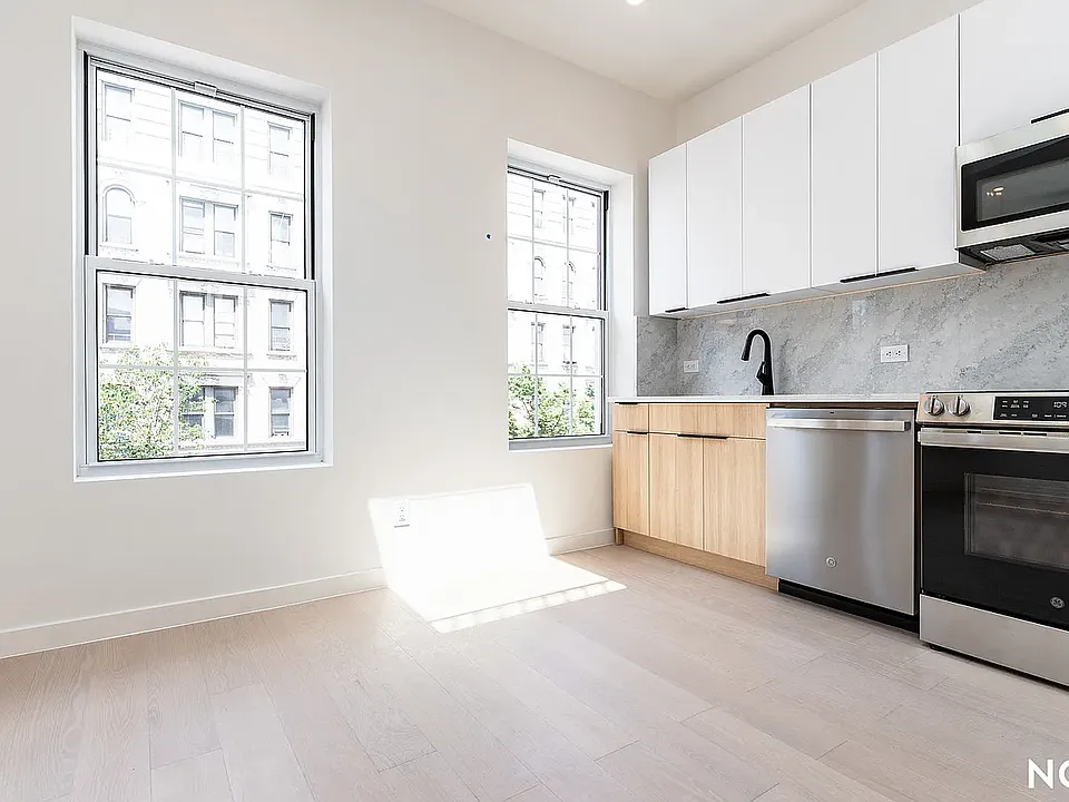 159 Havemeyer St #4