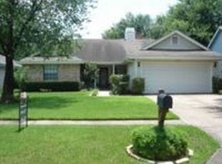 10531 Horseshoe Bend Dr, Houston, TX 77064