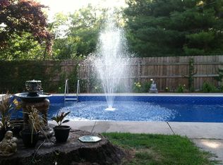 1706 N 49th St, Omaha, NE 68104