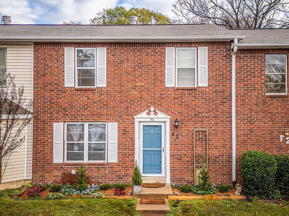 1st image of 200 Pine Forest Dr