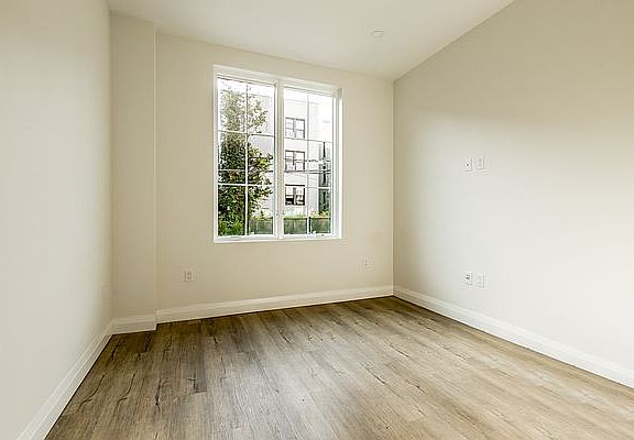 5th image of 30-75 32nd St #A
