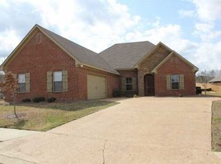 314 Flagstone Dr, Brandon, MS 39042
