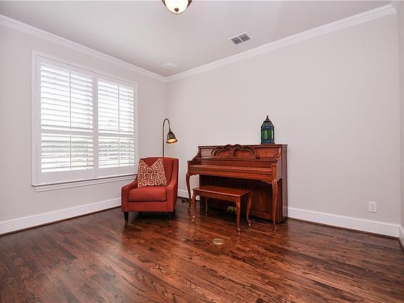 2nd image of 13292 Mossvine Dr