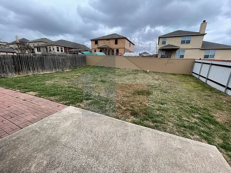 6607 Taree Loop — Photo 13