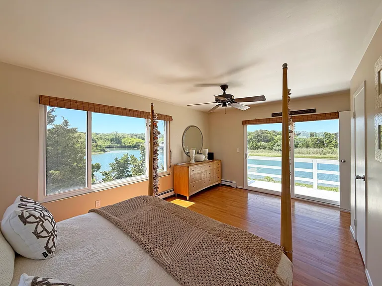 19 Cold Spring Ct — Photo 15