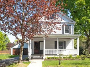 55 William St, Kinderhook, NY 12106