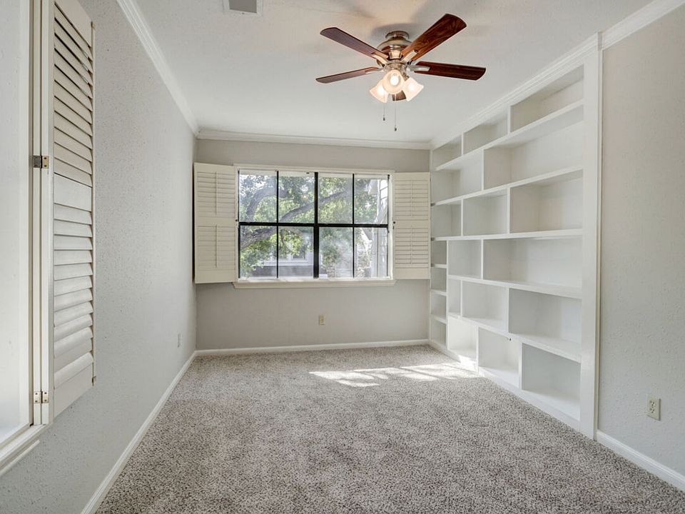 1st image of 1444 Bering Dr