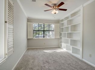 1444 Bering Dr, Houston, TX 77057