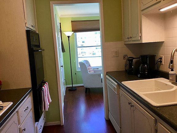 2nd image of 5960 30th Ave S APT 307