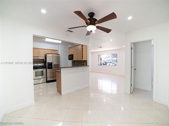 3rd image of 783 W 78th St