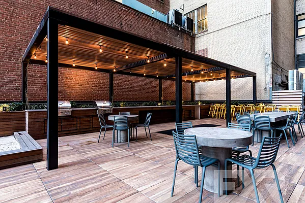 Rented by EXR | media 23