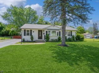 642 Boesel Ave, Manville, NJ