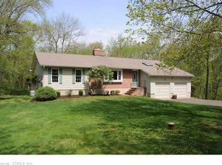 11 Pleasant Hill Rd, Woodbridge, CT 06525