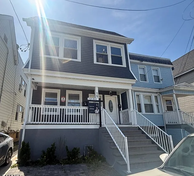 19 Rosehill Pl — Photo 1
