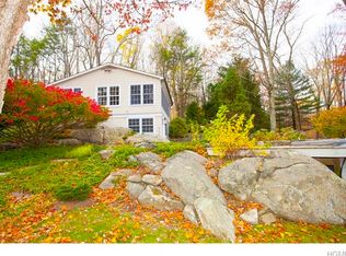 235 E Middle Patent Rd, Bedford, NY 10506