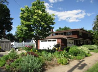 2425 Vine St, La Crosse, WI 54601