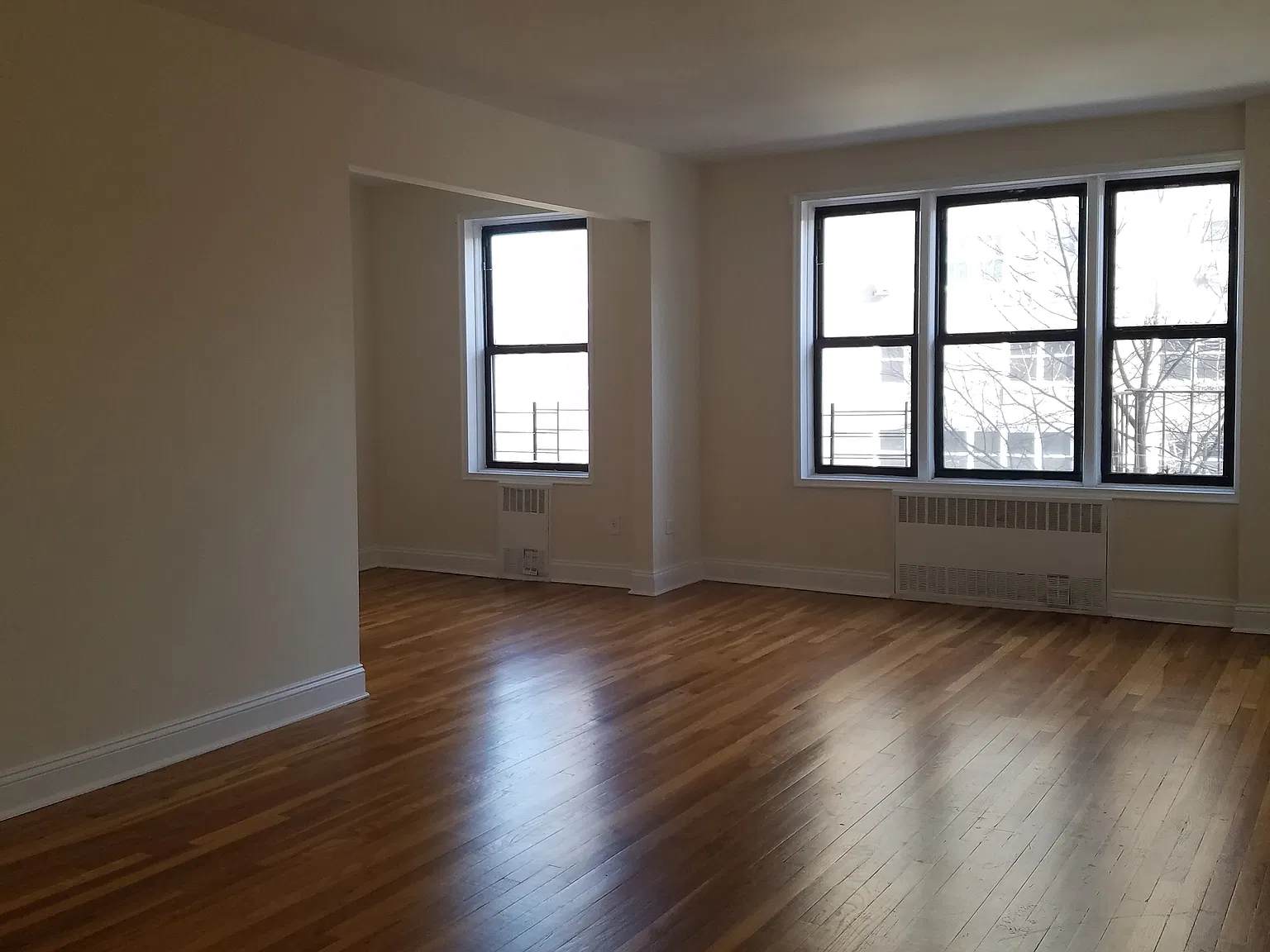 3640 Johnson Avenue — Photo 1