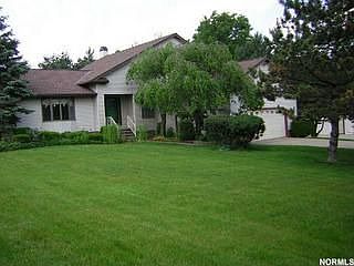 2nd image of 316 Brookshire Oval