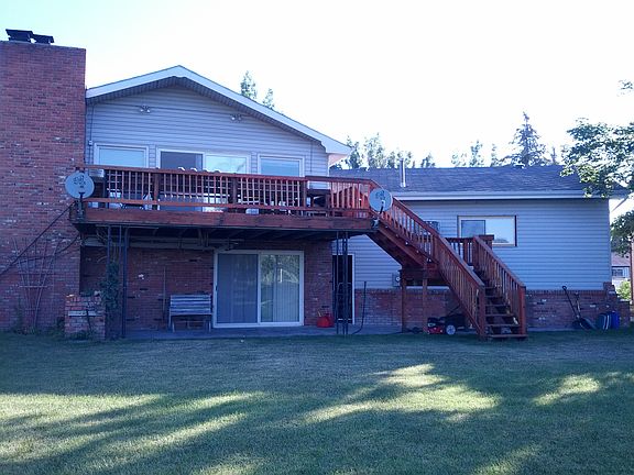 golf course view of back 