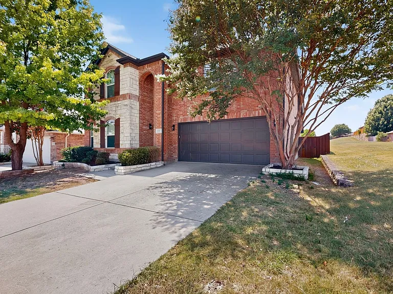 13291 Guerin Dr — Photo 4