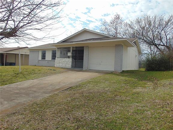 2nd image of 6231 Bowling Brook Dr