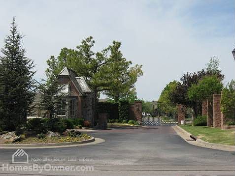 1st image of 13100 Wisteria Way