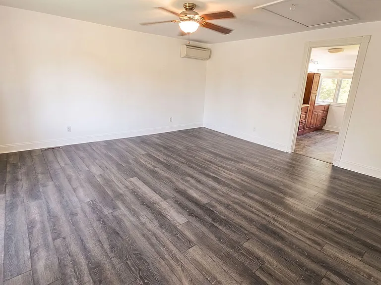 7351 Marsh Rd — Photo 10
