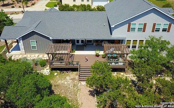 3rd image of 2394 Comal Spgs