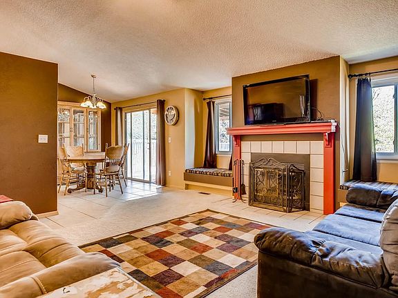 5th image of 19736 E Bellewood Dr