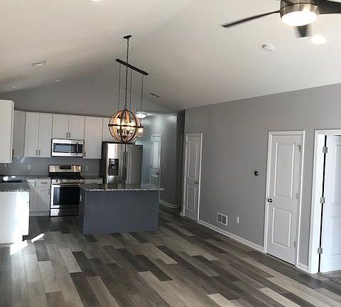 3rd image of 5754 W Daffodil Ct