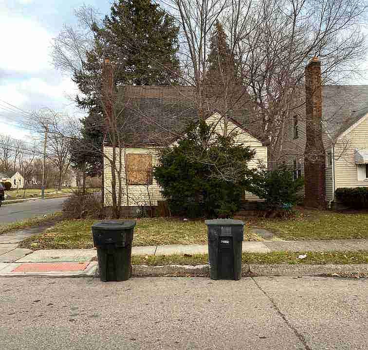 14686 Roselawn
