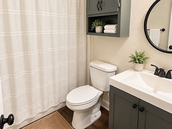 5th image of 304 N Norma Dr