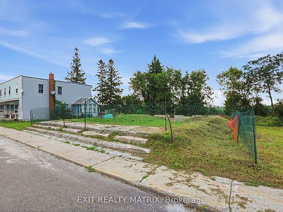2nd image of 21924 Laggan Glenelg Rd