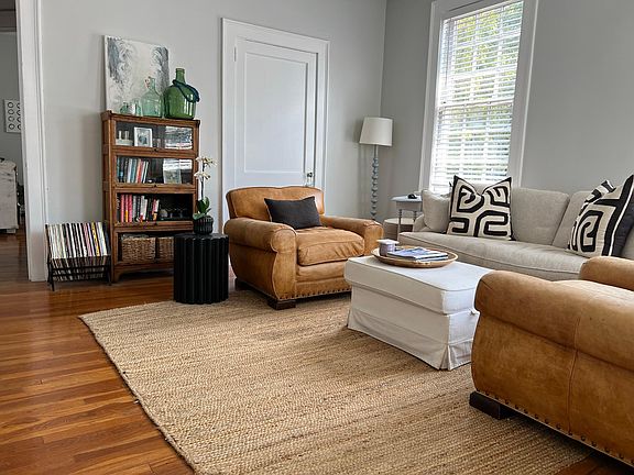 Top floor corner unit!