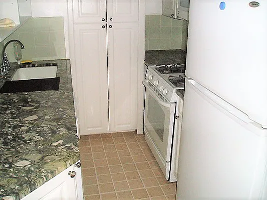 Rented by Stefan R. Capan, LREB | media 25