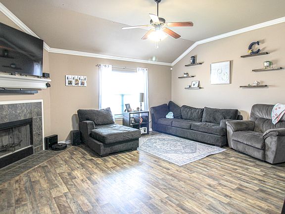 4th image of 7503 85th St