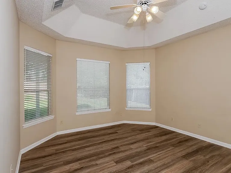 11820 Lake Fern Dr — Photo 11