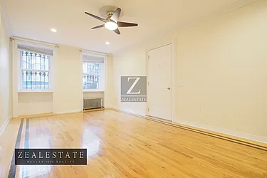 Rented by ZealEstate Group Inc