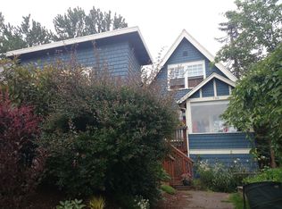 720 32nd Ave, Seattle, WA 98122