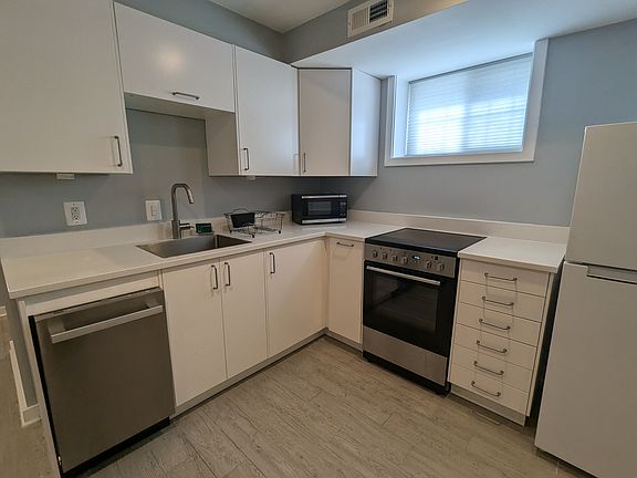 Newly renovated kitchen with dishwasher