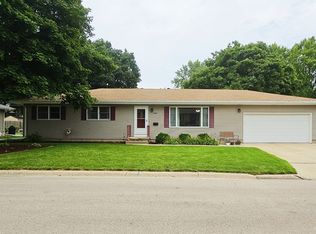 504 Elm St, Morrison, IL 61270