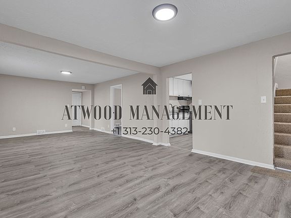 2nd image of 20000 Prairie St