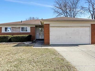 30106 Flanders Ave, Warren, MI, 48088