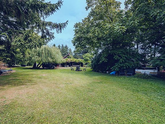 4th image of 41582 Nicomen Island Trunk Rd