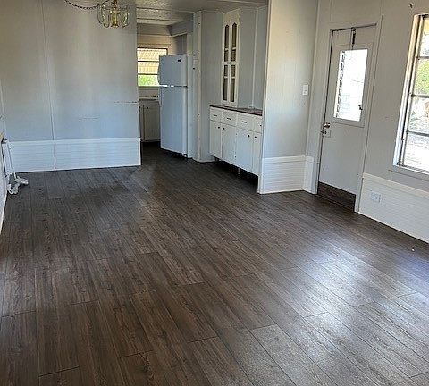 5th image of 4911 Sandpiper Dr